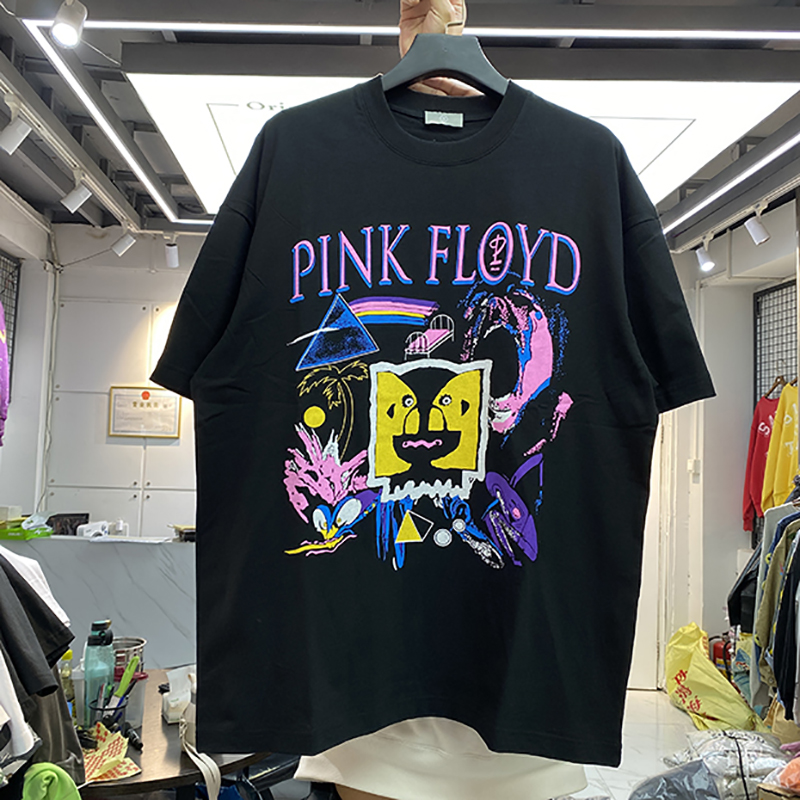 T Shirt Tee 22SS Men Women High Quality Short Sleeve Printting Hip Hop T-shirt Tops Real Pics, Fg642 black
T Shirt Tee 22SS Men Women High Quality Short Sleeve Printting Hip Hop T-shirt Tops Real Pics, Fg642 black