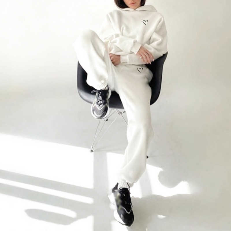 Heart Print Spring Tracksuit Women's Suit Long Sleeve Female Hoodies Suits Casual Oversize Tracksuit Sportwear Pants Set 210709