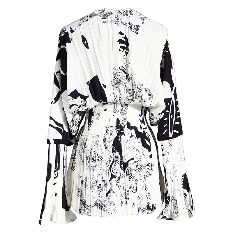 TWOTWINSTYLE Causal Blouses For Female V Neck Flare Long Sleeve High Wiast Pleated Women Shirts Clothes Fashion Summer Tide 210225