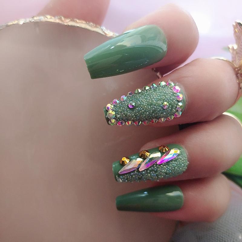False Nails 24pcs2021 Luxury Jewelry Short Ballet Coffin Fake Nail Green Crystal Drill Flash, Red;gold
False Nails 24pcs2021 Luxury Jewelry Short Ballet Coffin Fake Nail Green Crystal Drill Flash, Red;gold