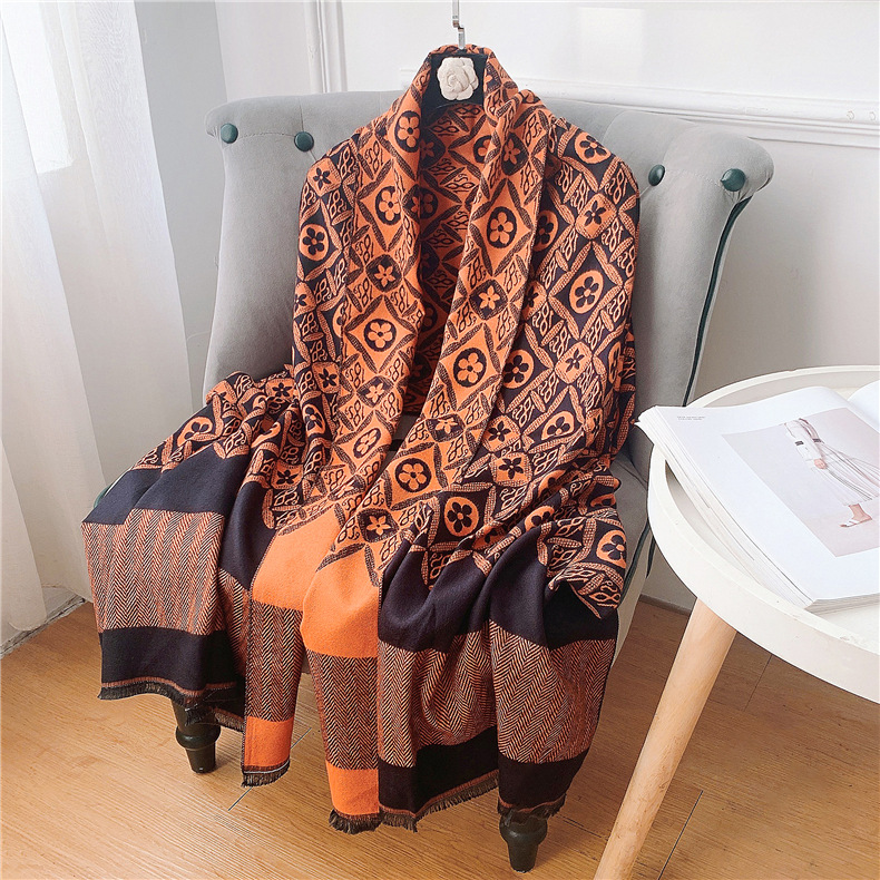Thick Warm Women Winter Scarf Cashmere Wraps Luxury Brand Double Sided Lady Pashmina Foulard Blanket Scarves Soft Shawls 180x65cm
Thick Warm Women Winter Scarf Cashmere Wraps Luxury Brand Double Sided Lady Pashmina Foulard Blanket Scarves Soft Shawls 180x65cm