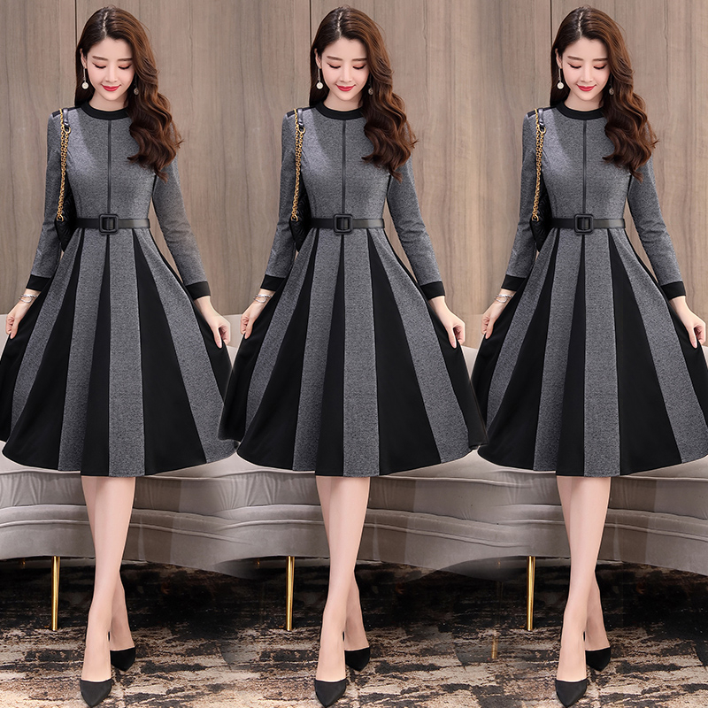 Spring and Autumn New Female Version Waist Was Thin Sleeves in Long Section of the Dress Bottom Mec1, Khaki color
Spring and Autumn New Female Version Waist Was Thin Sleeves in Long Section of the Dress Bottom Mec1, Khaki color