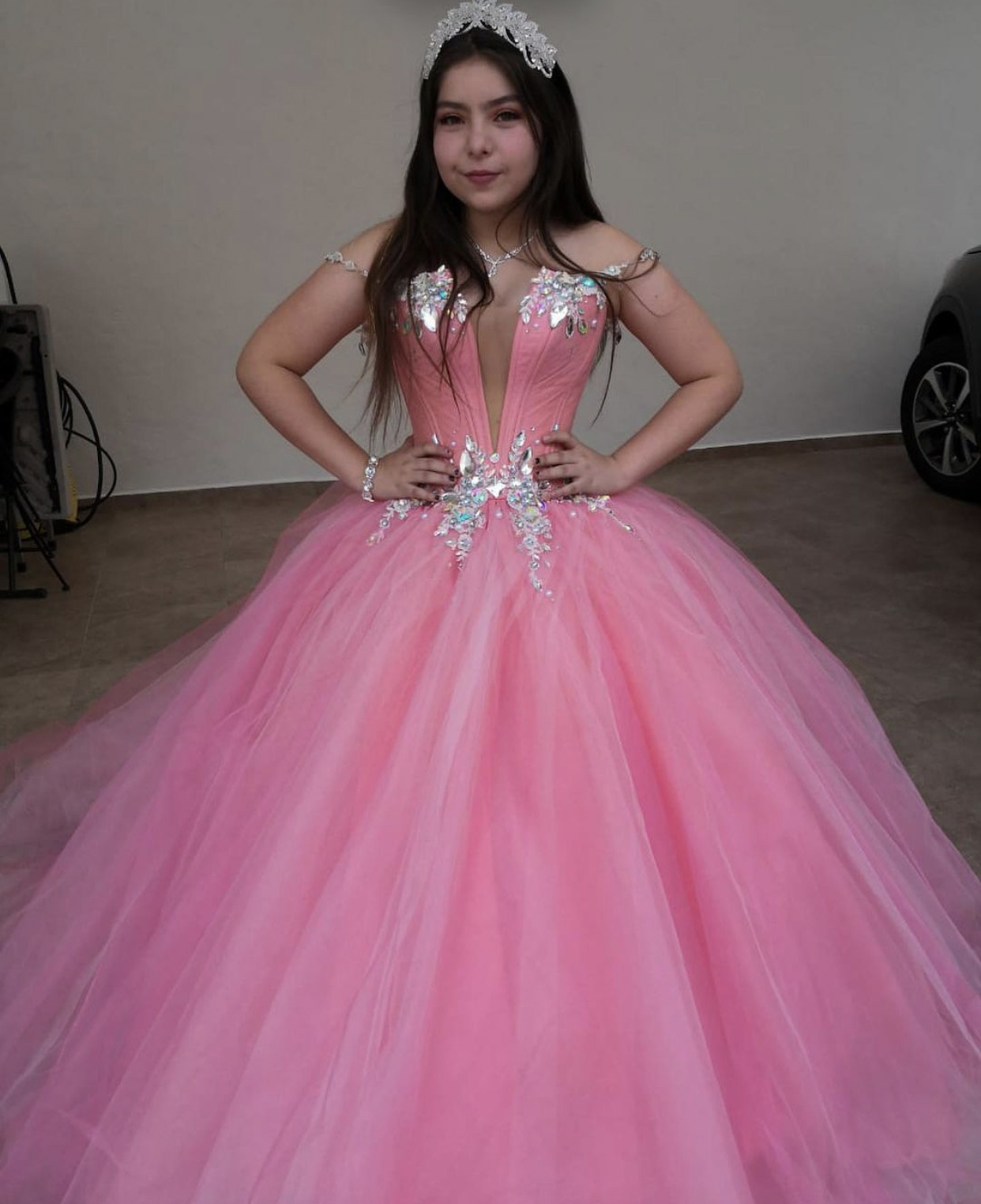 Pink 2021 Msquerade Ball Gown Quinceanera Dresses Pricess with Off the shoulder Tulle Prom sweet 16 Dress Birthday Party Attire