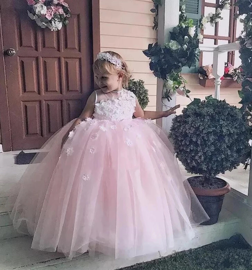 Lovely Pink Flower Girl Dress For Weddings With 3D Floral Appliques Baby Birthday Gowns Pageant Gowns