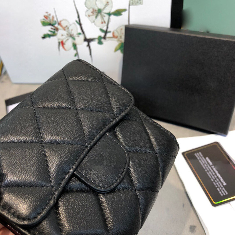 2021 fashionable and beautiful ladies famous shoulder bag leather chain messenger bag fashionable 87410, Black
2021 fashionable and beautiful ladies famous shoulder bag leather chain messenger bag fashionable 87410, Black