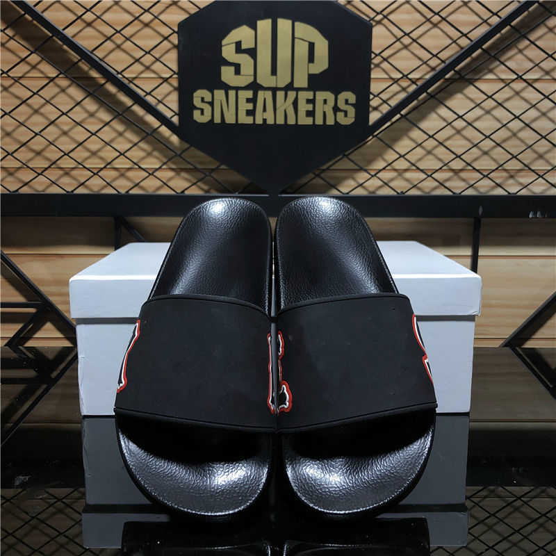 Top Quality Fashion Mens Womens Slipper Shoes Summer Rubber Sandals Beach Slide Fashions Scuffs Slippers Indoor Size With Box 36-45 SJM0, Style 17
Top Quality Fashion Mens Womens Slipper Shoes Summer Rubber Sandals Beach Slide Fashions Scuffs Slippers Indoor Size With Box 36-45 SJM0, Style 17