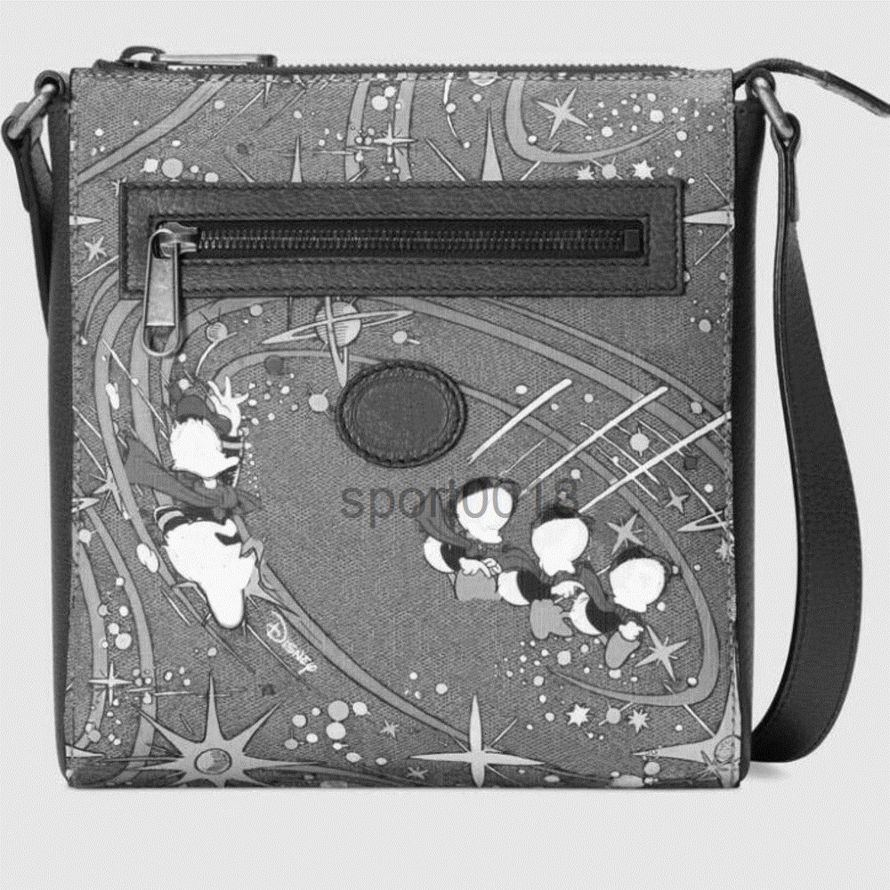 2021 New Classic size 21*23.5*4.5cm fashion Women shoulder Bags mens Cute real leather s s Messenger bag men crossbody bag handbags purses
2021 New Classic size 21*23.5*4.5cm fashion Women shoulder Bags mens Cute real leather s s Messenger bag men crossbody bag handbags purses