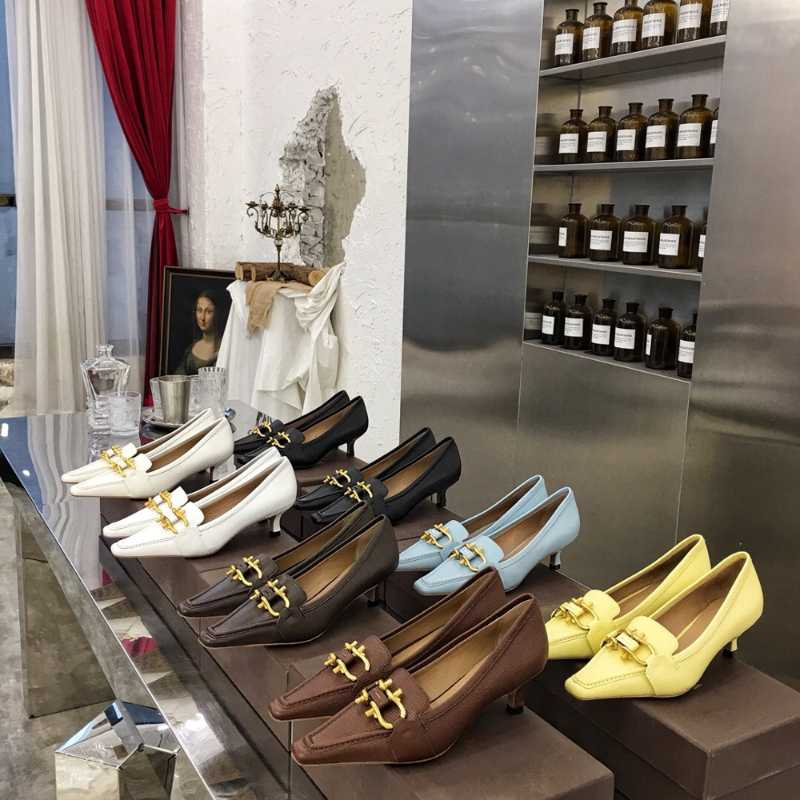 Dress Shoes Zapatos Mujer Est Fashion Show Sexy Elegant Thin Heel Square Pumps Genuine Cow Leather Metal Decor Women, As picture
Dress Shoes Zapatos Mujer Est Fashion Show Sexy Elegant Thin Heel Square Pumps Genuine Cow Leather Metal Decor Women, As picture