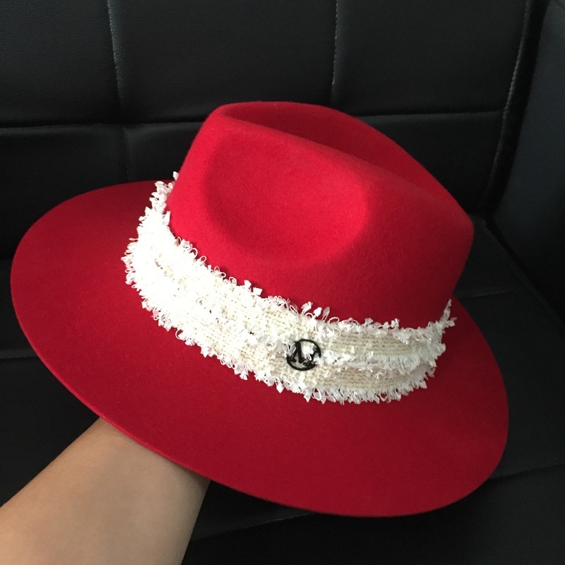 2021 New Women Fedora Warm Jazz 100% Wool Red Wide Brim Felt Winter Trilby Cap Ladie White Lace Band Accent Panama Hat 36ed
2021 New Women Fedora Warm Jazz 100% Wool Red Wide Brim Felt Winter Trilby Cap Ladie White Lace Band Accent Panama Hat 36ed