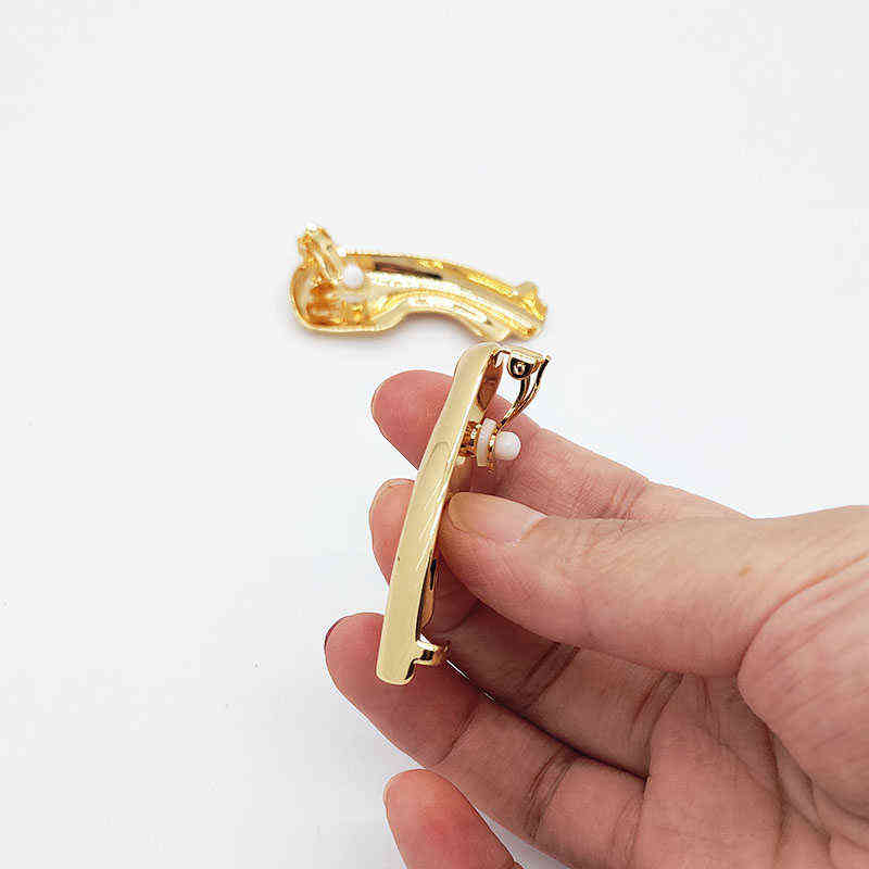 Earlobe Ear Cuff Clip On Earrings Without Piercing For Women men Gold Color Auricle Earings punk 211221