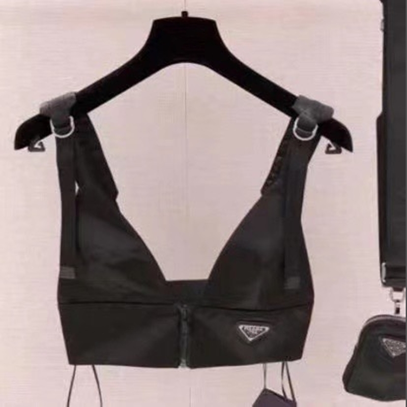 2021 Brand Luxry NEW Women Nylon Vest Design TOP RE-NYLON gabardine with braided nylon lace Front zipper 210308
2021 Brand Luxry NEW Women Nylon Vest Design TOP RE-NYLON gabardine with braided nylon lace Front zipper 210308