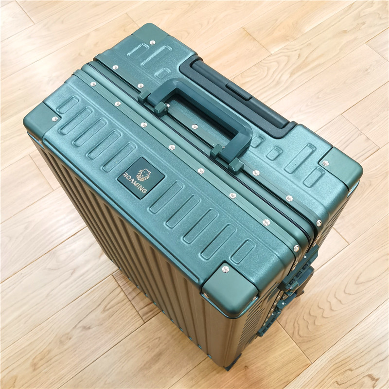 Roaming Luggage Aluminium Frame Luggage Universal Wheel Suitcase Luggage Mens 20 Boarding Bag Password Suitcase Childrens 24-Inch
Roaming Luggage Aluminium Frame Luggage Universal Wheel Suitcase Luggage Mens 20 Boarding Bag Password Suitcase Childrens 24-Inch