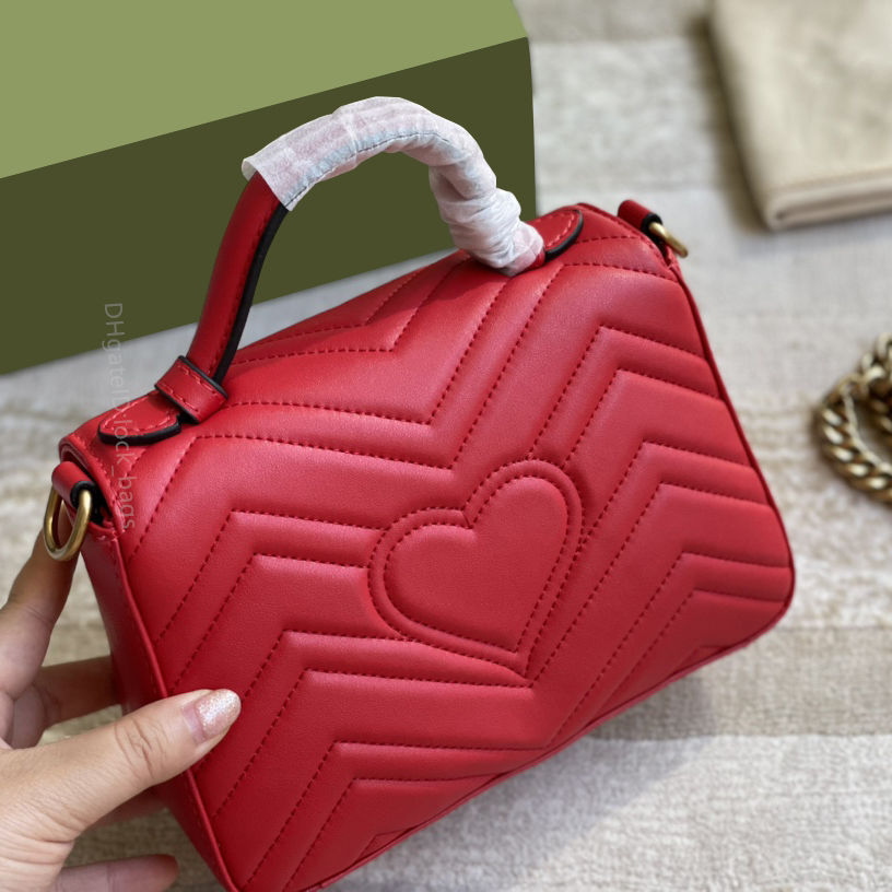 TOP quality Cross Body LeatherChain Hearts Designers Fashion Classic Retro Clutch Luxury Plaid lady black love Shoulder Handbags Tartan Bags Decoration Chain Bag, Color q
TOP quality Cross Body LeatherChain Hearts Designers Fashion Classic Retro Clutch Luxury Plaid lady black love Shoulder Handbags Tartan Bags Decoration Chain Bag, Color q