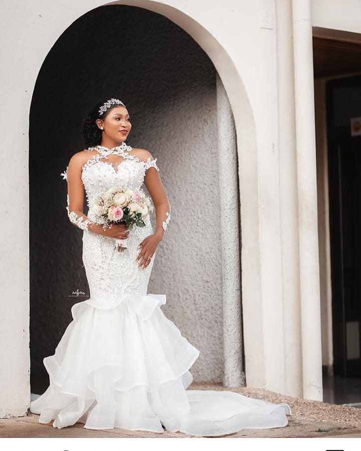 2021 Plus Size Arabic Aso Ebi Lace Pearls Mermaid Wedding Dress Sheer Neck Long Sleeves Vintage Sexy Bridal Gowns Dresses ZJ664
