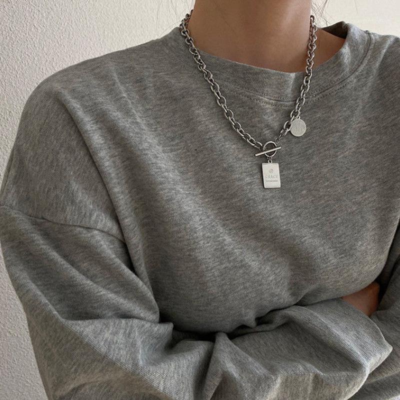Chains Harajuku Dark Wind Round Square Brand Combination Necklace Letter Stainless Steel Hiphop Clavicle Chain OT
Chains Harajuku Dark Wind Round Square Brand Combination Necklace Letter Stainless Steel Hiphop Clavicle Chain OT