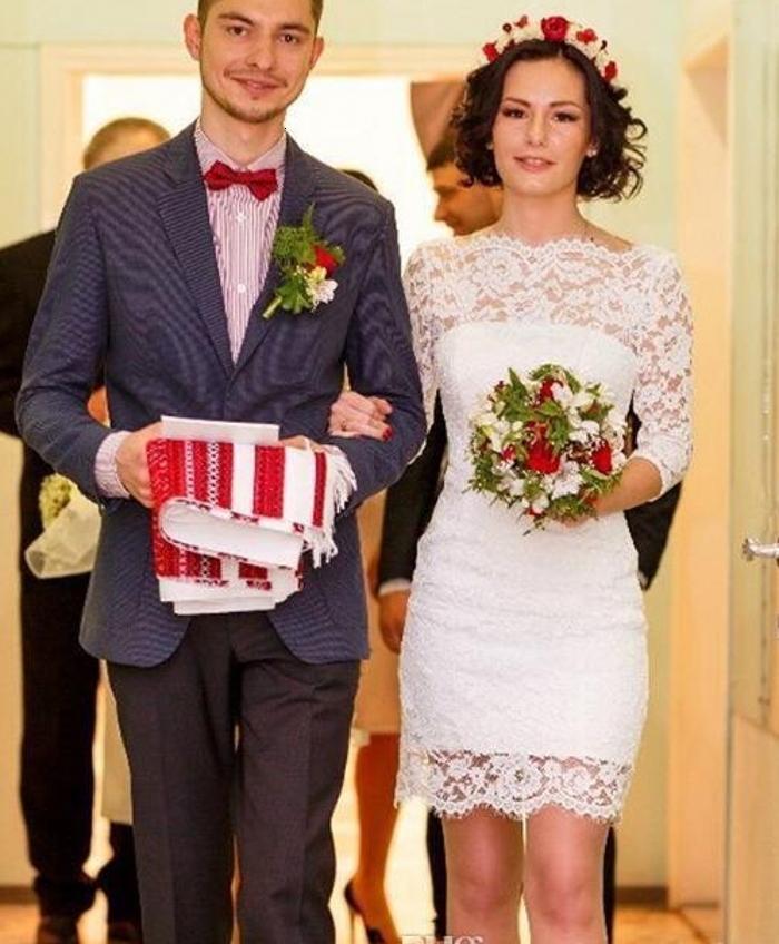 2021 New Simple Full Lace Jewel Short Wedding Es Long Sleeve Custom Made Bridal Gowns C7ex, Ivory
2021 New Simple Full Lace Jewel Short Wedding Es Long Sleeve Custom Made Bridal Gowns C7ex, Ivory
