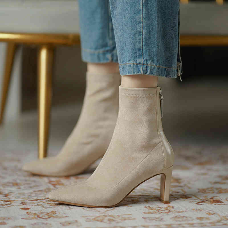 dress shoes eooodoit outono botas de salto alto rebanho moda feminina apontou toe meias sapatos todos os jogos senhora saltos bombas pzir, Black
dress shoes eooodoit outono botas de salto alto rebanho moda feminina apontou toe meias sapatos todos os jogos senhora saltos bombas pzir, Black