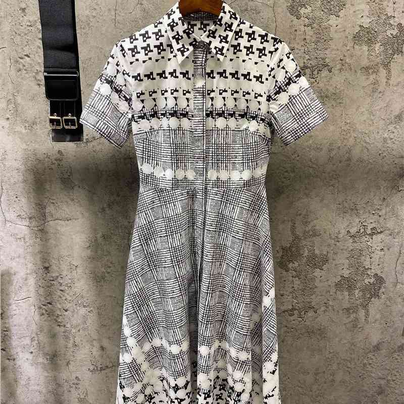 Truevoker Runway Designer Lady 100% Cotton Hepburn Dres Peter Pan Collar Vintage Print With Croset Office Vestidos 210602, Silver
Truevoker Runway Designer Lady 100% Cotton Hepburn Dres Peter Pan Collar Vintage Print With Croset Office Vestidos 210602, Silver