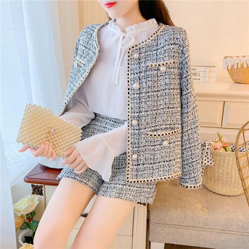 Women' Two Piece Pants 2 Set Women Fall Winter Long Sleeve Single Breasted Jacket Coat + High Waist Shorts Suit Ladies Sweet Woolen Tweed O, Blue 2 piece set
Women' Two Piece Pants 2 Set Women Fall Winter Long Sleeve Single Breasted Jacket Coat + High Waist Shorts Suit Ladies Sweet Woolen Tweed O, Blue 2 piece set