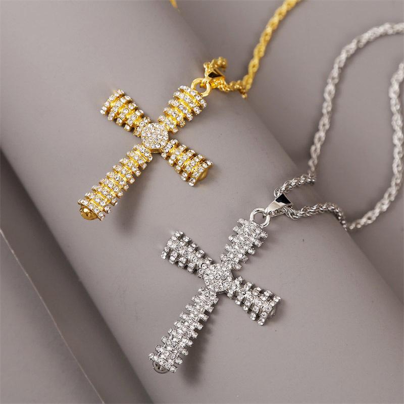 Pendant Necklaces KAPLAN CENTER Fashion Female Cross Pendants Gold Color Crystal Jesus Necklace Jewelry For Men/Women Wholesale
Pendant Necklaces KAPLAN CENTER Fashion Female Cross Pendants Gold Color Crystal Jesus Necklace Jewelry For Men/Women Wholesale