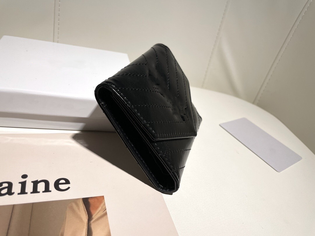 2021 hot style wallet designer fashion leather 19cm*10cm credit card bag large folder handbag, Red
2021 hot style wallet designer fashion leather 19cm*10cm credit card bag large folder handbag, Red