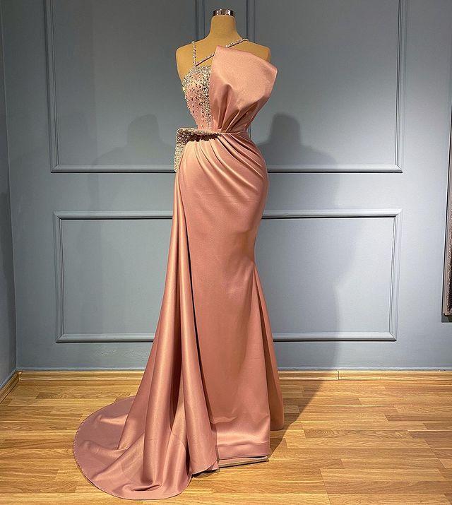 Stylish Satin Mermaid Prom Dresses Beaded Crystals One Shoulder Evening Dress Arabic Formal Second Reception Party Gowns Robe de mariée