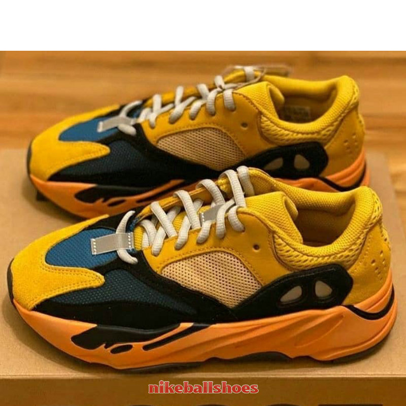Kanye West 700 V2 Sun Bright Blue Wave Runner Top quality Utility Black Salt Mauve Magnet Inertia Analog running shoes for sale With Box sneakers