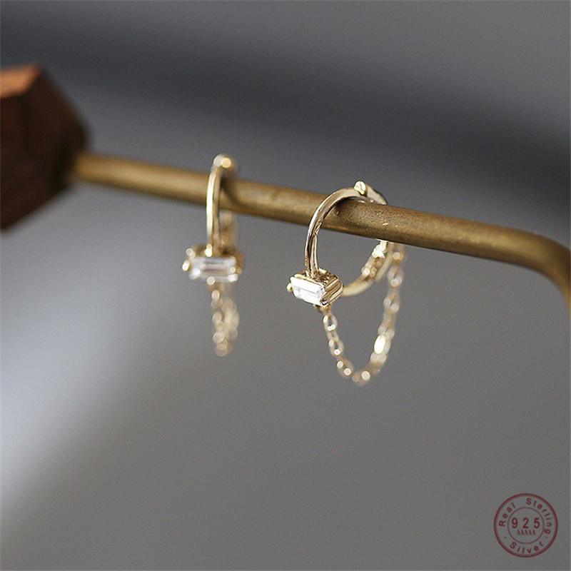 Stud 925 Sterling Silver French Simple Square Crystal Chain Earrings Women Light Luxury Temperament Wedding Party Jewelry, Golden;silver
Stud 925 Sterling Silver French Simple Square Crystal Chain Earrings Women Light Luxury Temperament Wedding Party Jewelry, Golden;silver