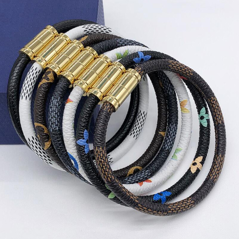 Man Woman Bracelet Fashion Leather Magnetic Buckle Bracelets Chain Jewelry Unisex Wristband with Box 3421, Golden;silver
Man Woman Bracelet Fashion Leather Magnetic Buckle Bracelets Chain Jewelry Unisex Wristband with Box 3421, Golden;silver