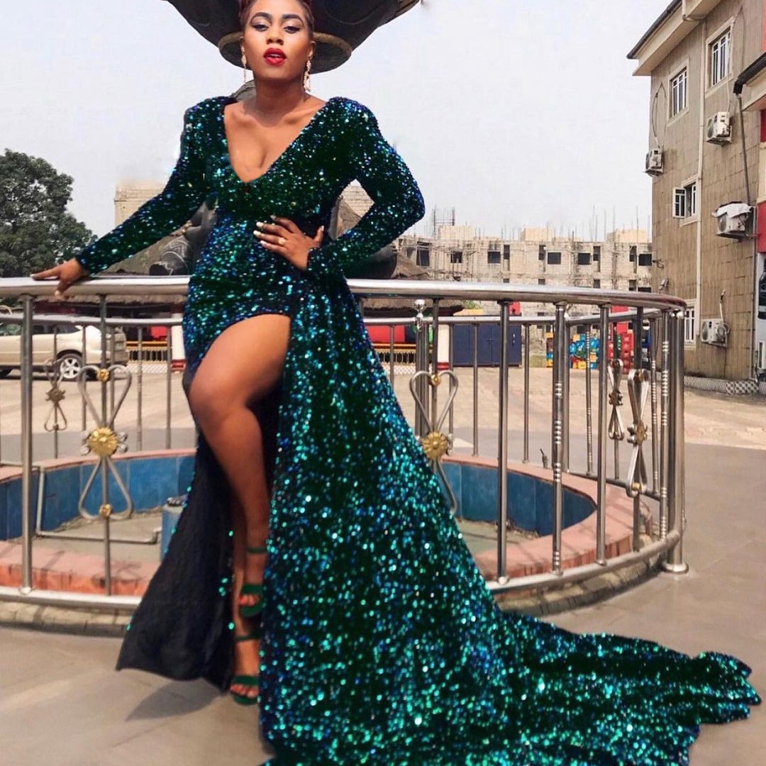 Sparkly Mermaid Evening Dress 2021 V Neck Sequin Side Split Prom Gowns Ladies Formal Wear African vestido de novia, Hunter
Sparkly Mermaid Evening Dress 2021 V Neck Sequin Side Split Prom Gowns Ladies Formal Wear African vestido de novia, Hunter