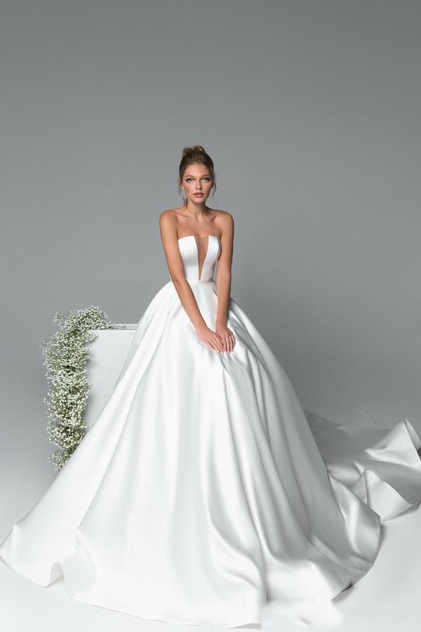 Simple A Cheap Line Dresses With Jacket Satin Strapless Sweep Train Beach Wedding Dress Bridal Gowns Custom Robe De Marie