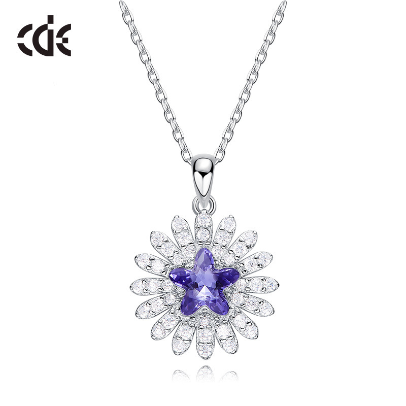 Necklace Sidel Flower Pendant 925 Sterling Silver with Swarovski Element Crystal and Clavicle Chain for Women
Necklace Sidel Flower Pendant 925 Sterling Silver with Swarovski Element Crystal and Clavicle Chain for Women