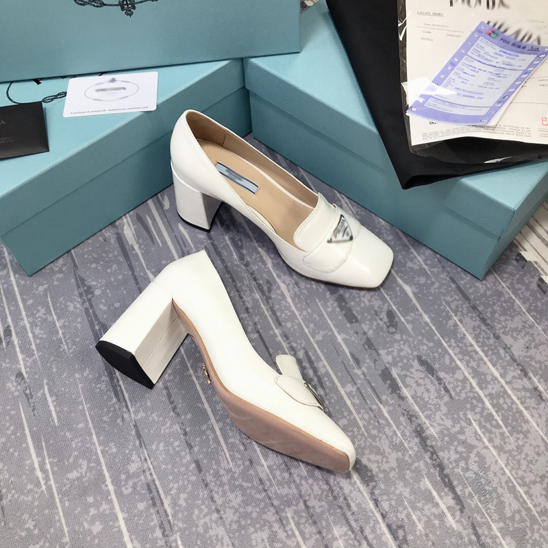 2021 Good Quality Fashion Women Luxurys Designers Shoes Designer Sandals Womens Luxury High Heels Sandal Dress Shoess With Box Size 35-41 -G345, White
2021 Good Quality Fashion Women Luxurys Designers Shoes Designer Sandals Womens Luxury High Heels Sandal Dress Shoess With Box Size 35-41 -G345, White