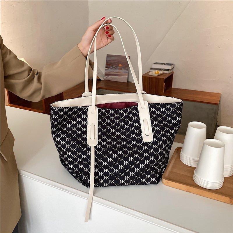 Evening Bags Fashion Designer Shoulder Crossbody Casual Women Totes Shopping Bag Female Canvas Beach Large Handbag For 2022
Evening Bags Fashion Designer Shoulder Crossbody Casual Women Totes Shopping Bag Female Canvas Beach Large Handbag For 2022