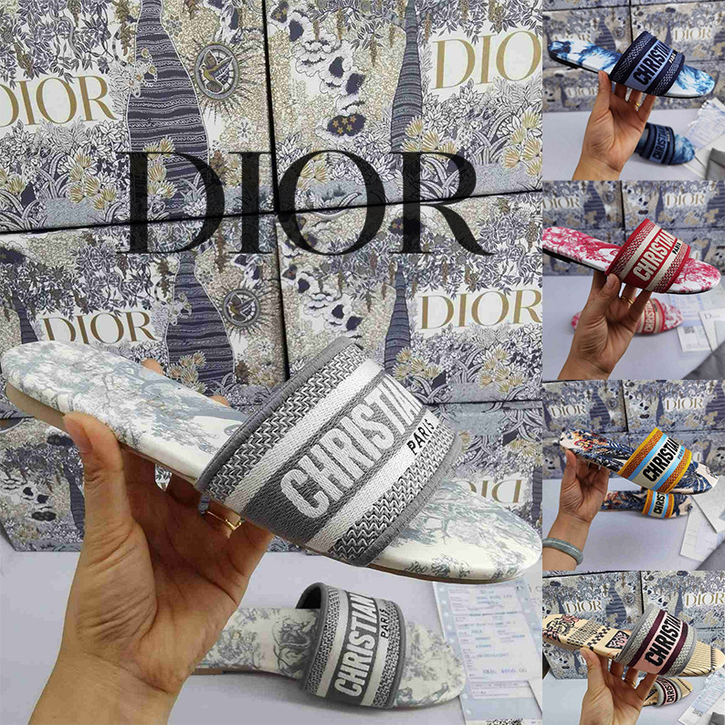 Christian Dior 2021 Women Sandals Slippers Embroidery Designers Slides Sandal Flip Flops Striped Beach Leather Rubber Flower Slipper Loafers With Box 35-41, 38
Christian Dior 2021 Women Sandals Slippers Embroidery Designers Slides Sandal Flip Flops Striped Beach Leather Rubber Flower Slipper Loafers With Box 35-41, 38