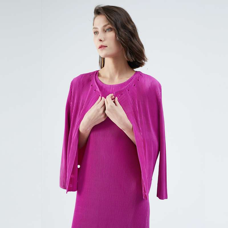 2021 New Pleated Autumn Winter Korean Coats Women Long-sleeved Corduroy Cropped Jacket Stretch Sunscreen Overshirt Cardigan Diwt, Royal blue
2021 New Pleated Autumn Winter Korean Coats Women Long-sleeved Corduroy Cropped Jacket Stretch Sunscreen Overshirt Cardigan Diwt, Royal blue