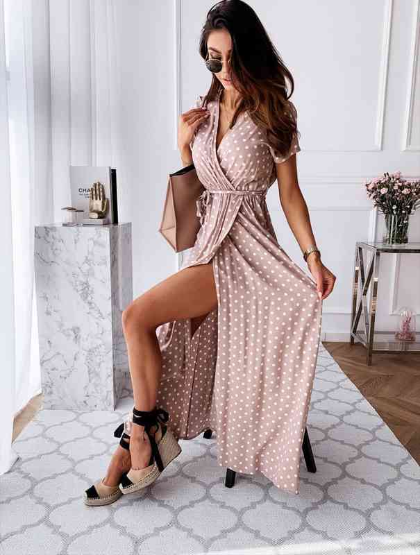 casual women long maxi dress high waist loose summer split holiday dress dot print v neck chic beach, Black;gray
casual women long maxi dress high waist loose summer split holiday dress dot print v neck chic beach, Black;gray