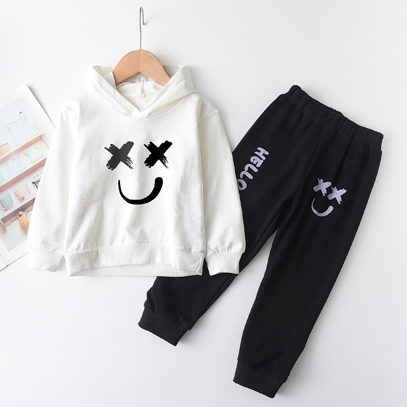 2019 Korean girls' autumn new boys' sweater two piece long sleeve knitted children's suit
2019 Korean girls' autumn new boys' sweater two piece long sleeve knitted children's suit