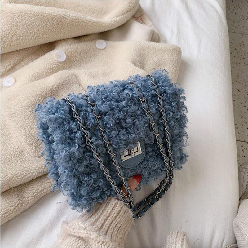 Women Shoulder Bag 2021 Fashion Plush Handbag Autumn winter Style Design Female Bags Tote Casual flap Crossbody Small Square Bag, Green shoulder bag
Women Shoulder Bag 2021 Fashion Plush Handbag Autumn winter Style Design Female Bags Tote Casual flap Crossbody Small Square Bag, Green shoulder bag