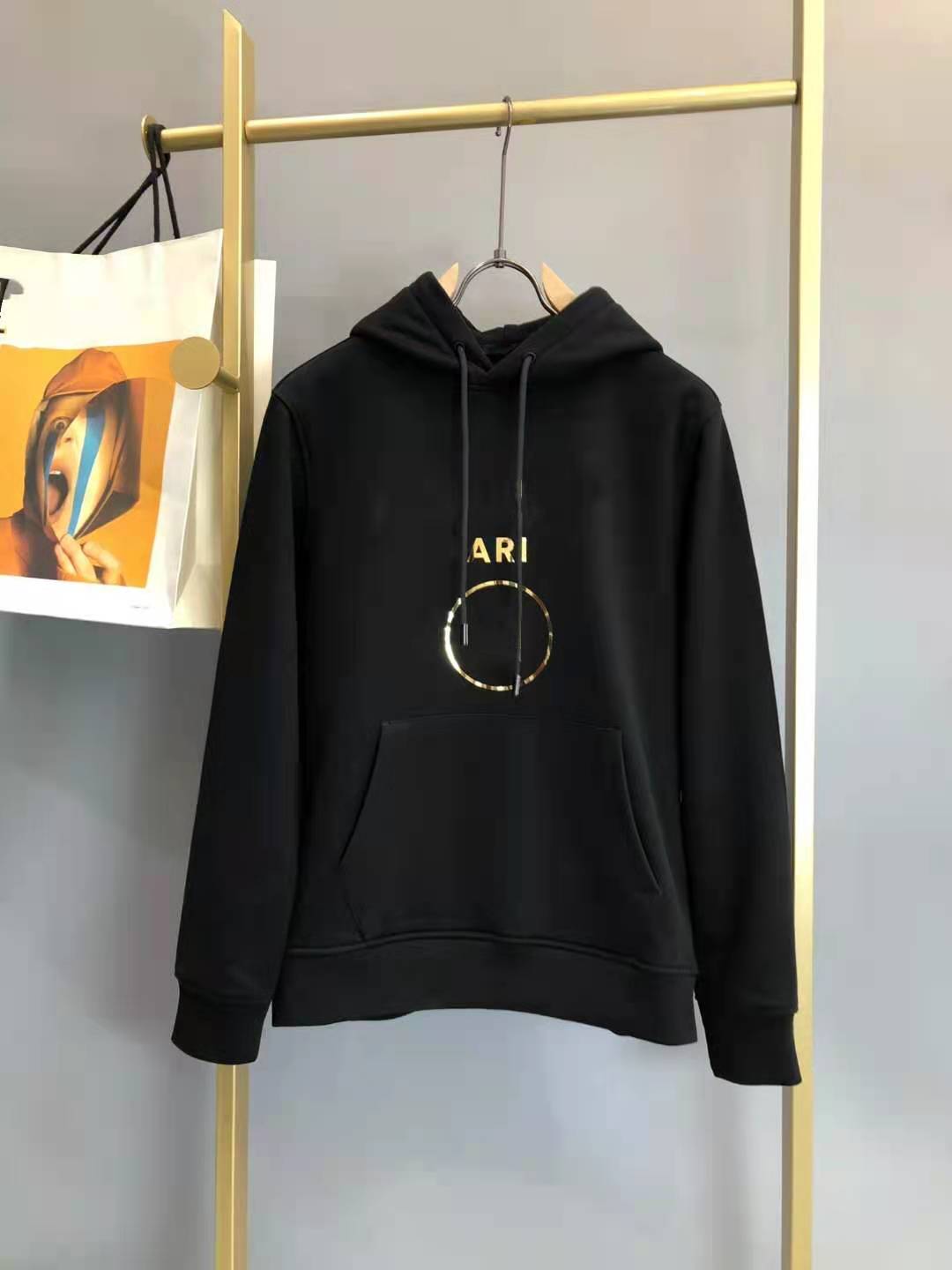 21FW early spring Italy pairs Hoodies Letter Printed Hooded Sweatshirt Couple Casual Street Outdoor Men Women Hoodies zdlbm0311., Black
21FW early spring Italy pairs Hoodies Letter Printed Hooded Sweatshirt Couple Casual Street Outdoor Men Women Hoodies zdlbm0311., Black
