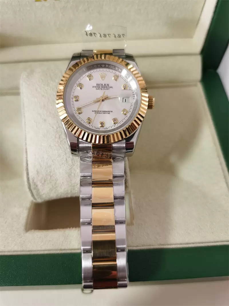 With original box 41mm 36mm Automatic Mechanical Mens Watches Diamond dial Stainless Steel Women Lady Watch Waterproof Luminous Wristwatches 2813, Style 1 original box + watch
With original box 41mm 36mm Automatic Mechanical Mens Watches Diamond dial Stainless Steel Women Lady Watch Waterproof Luminous Wristwatches 2813, Style 1 original box + watch