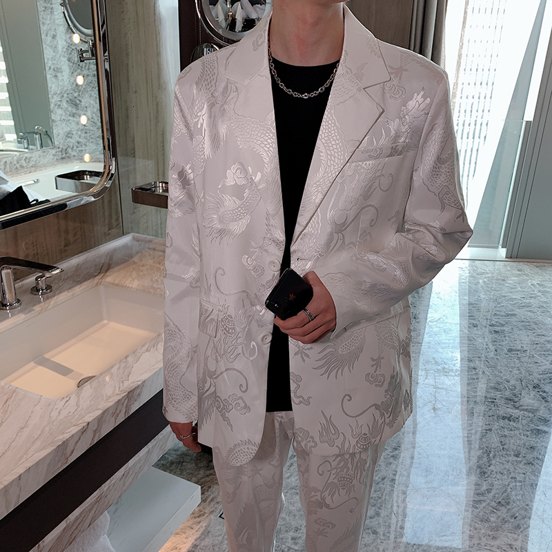 2021 New High Quality Men Fashion Korean Dragon Embroidered Blazer Jacket Plus Pants All Men's Fashionable Game Two Sets of 2xl Parts 573z, Black
2021 New High Quality Men Fashion Korean Dragon Embroidered Blazer Jacket Plus Pants All Men's Fashionable Game Two Sets of 2xl Parts 573z, Black