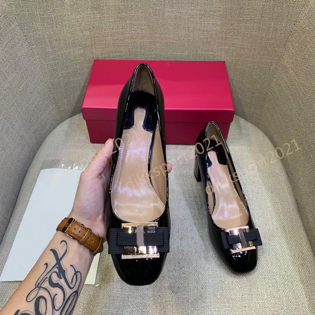 Women Dress Shoes Heels designer 2023 fashion Nude Color Genuine Leather Round Pumps Rubber Casual womens Light Print shoe
Women Dress Shoes Heels designer 2023 fashion Nude Color Genuine Leather Round Pumps Rubber Casual womens Light Print shoe
