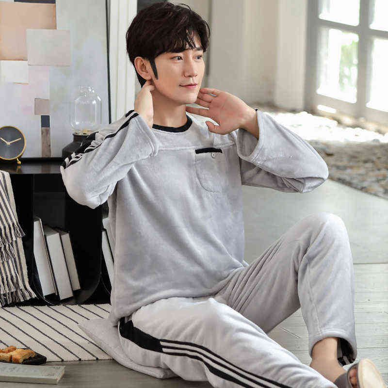 Winter Thick Warm Men Coral Fleece Pajamas Set Long Sleeve Round Neck Loose Soft Plus Size Male Lounge Homewear Suits 211104