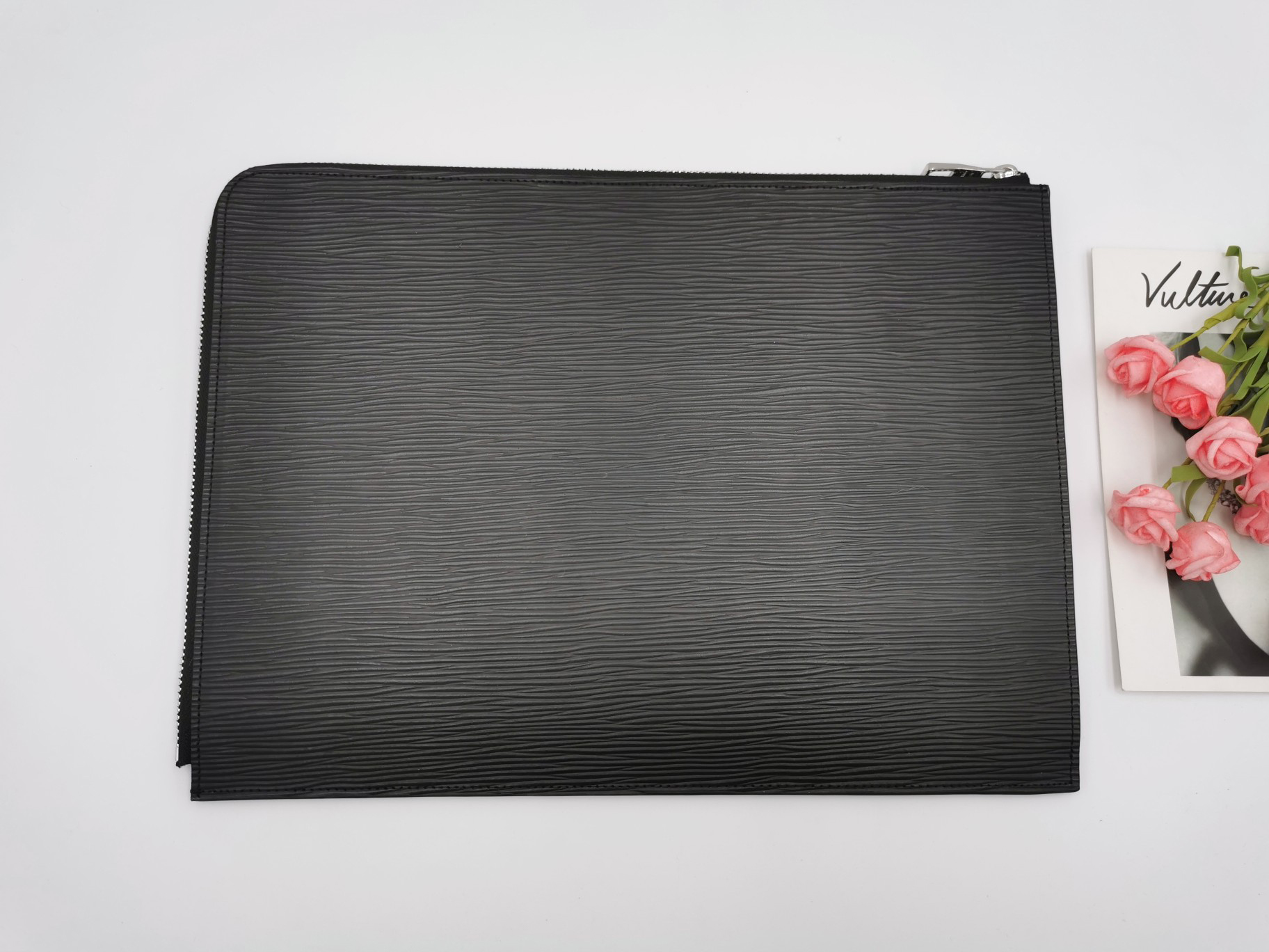 allows modern men to carry document bags brown letter flower Coffee Black lattice Genuine Leather purse women wallets Cosmetic bag Handbags purses, Box
allows modern men to carry document bags brown letter flower Coffee Black lattice Genuine Leather purse women wallets Cosmetic bag Handbags purses, Box