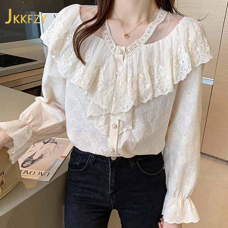 Women' Blouses & Shirts V-neck Sexy Button Flower Shirt Women Fashion Lantern Sleeve Embroidery Collar Blouse 2021 Casual Ruffle Ladies Top, As pic
Women' Blouses & Shirts V-neck Sexy Button Flower Shirt Women Fashion Lantern Sleeve Embroidery Collar Blouse 2021 Casual Ruffle Ladies Top, As pic