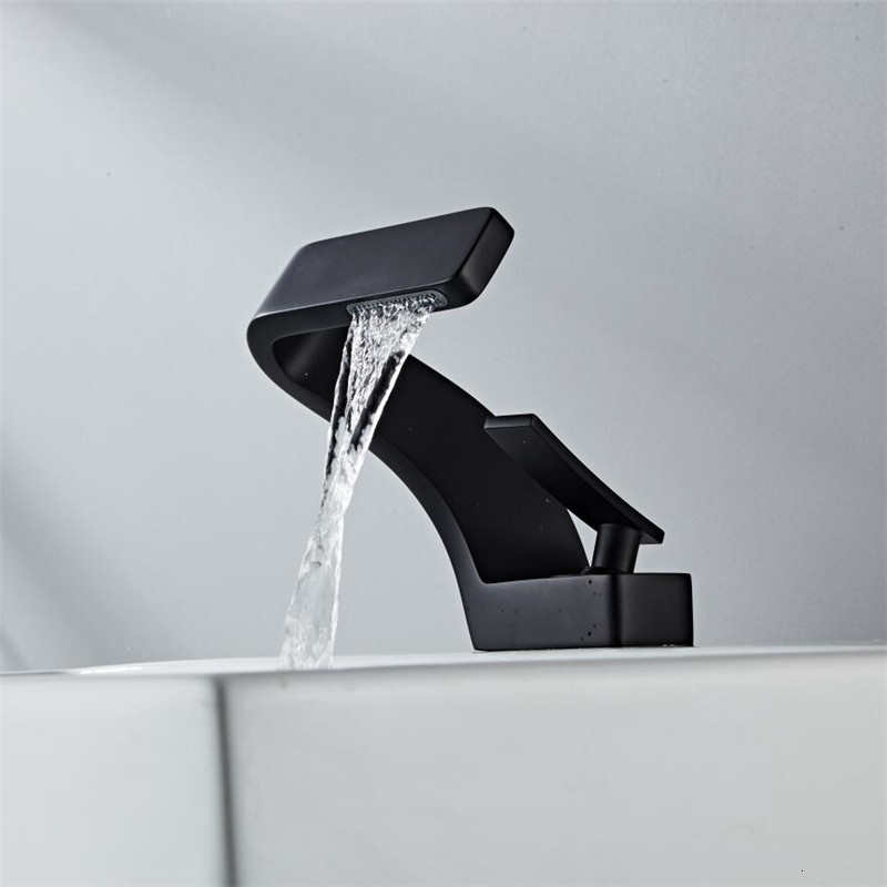 2021 Modern Black Bathroom Mixer Tap Brushed Gold/nickel/chrome Wash Basin Hot and Cold Sink Faucet New Flbb
2021 Modern Black Bathroom Mixer Tap Brushed Gold/nickel/chrome Wash Basin Hot and Cold Sink Faucet New Flbb