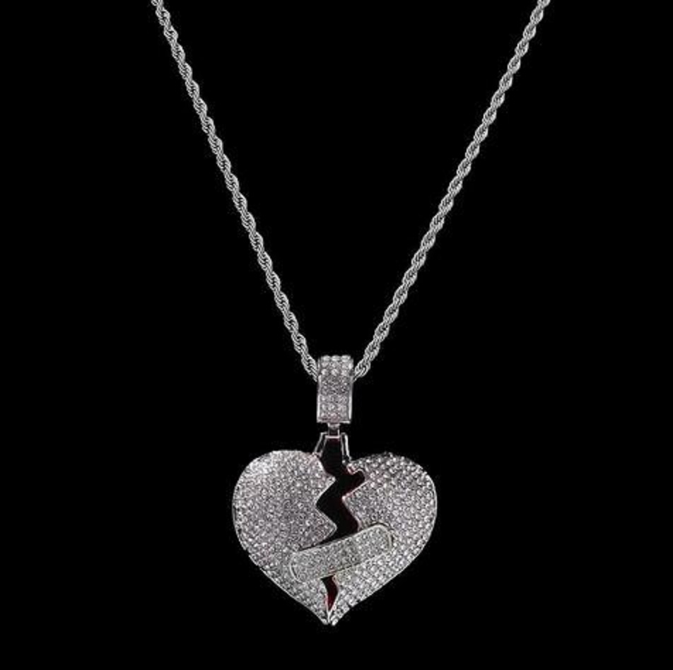 2021 Mens Pendant Necklace Iced Out Heart Pendant Necklace Fashion Broken Heart Bandage Necklace Hip Hop Jewelry, Golden;silver
2021 Mens Pendant Necklace Iced Out Heart Pendant Necklace Fashion Broken Heart Bandage Necklace Hip Hop Jewelry, Golden;silver
