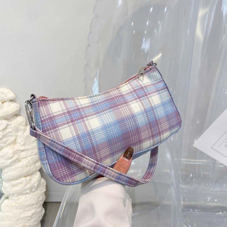 Evening Bags Women's Makeup Bag Shoulder Underarm Pink Plaid Grid Printing Female Trend Acrylic Chain Purses And Handbag
Evening Bags Women's Makeup Bag Shoulder Underarm Pink Plaid Grid Printing Female Trend Acrylic Chain Purses And Handbag