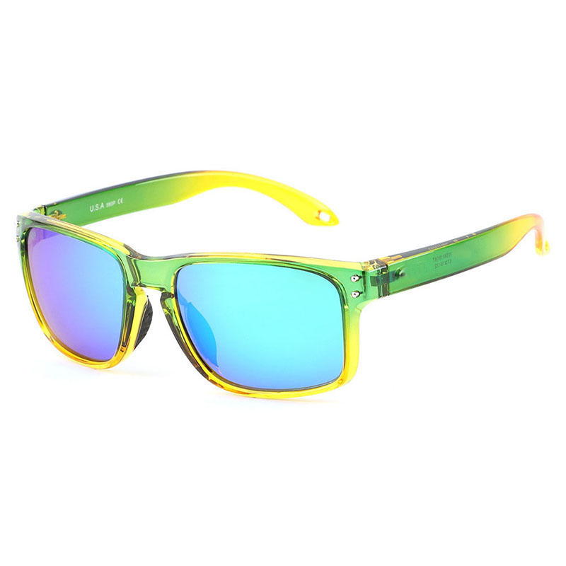 New sports polarized sunglasses for men outdoor driving travel fishing multi function glasses ultra light comfortable color coating process, White;black
New sports polarized sunglasses for men outdoor driving travel fishing multi function glasses ultra light comfortable color coating process, White;black